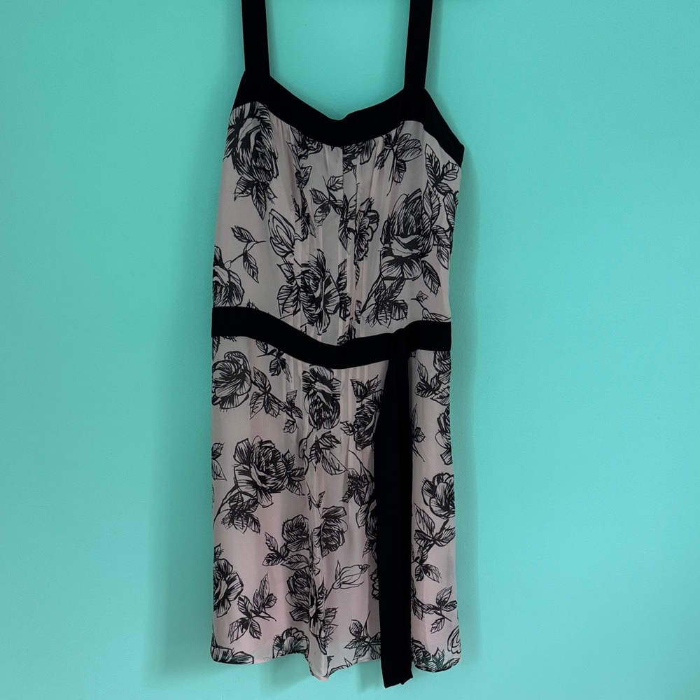 LOFT Black and White Floral Chemise